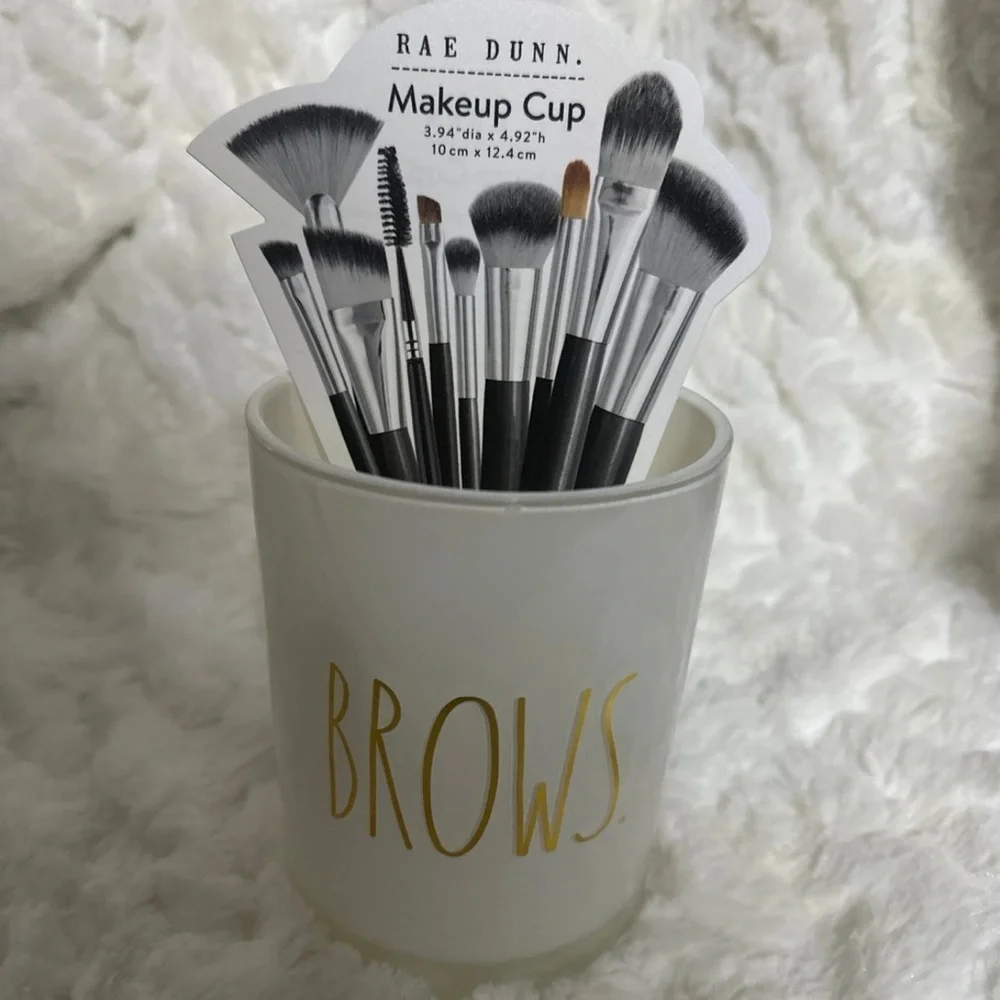 Rae Dunn makeup